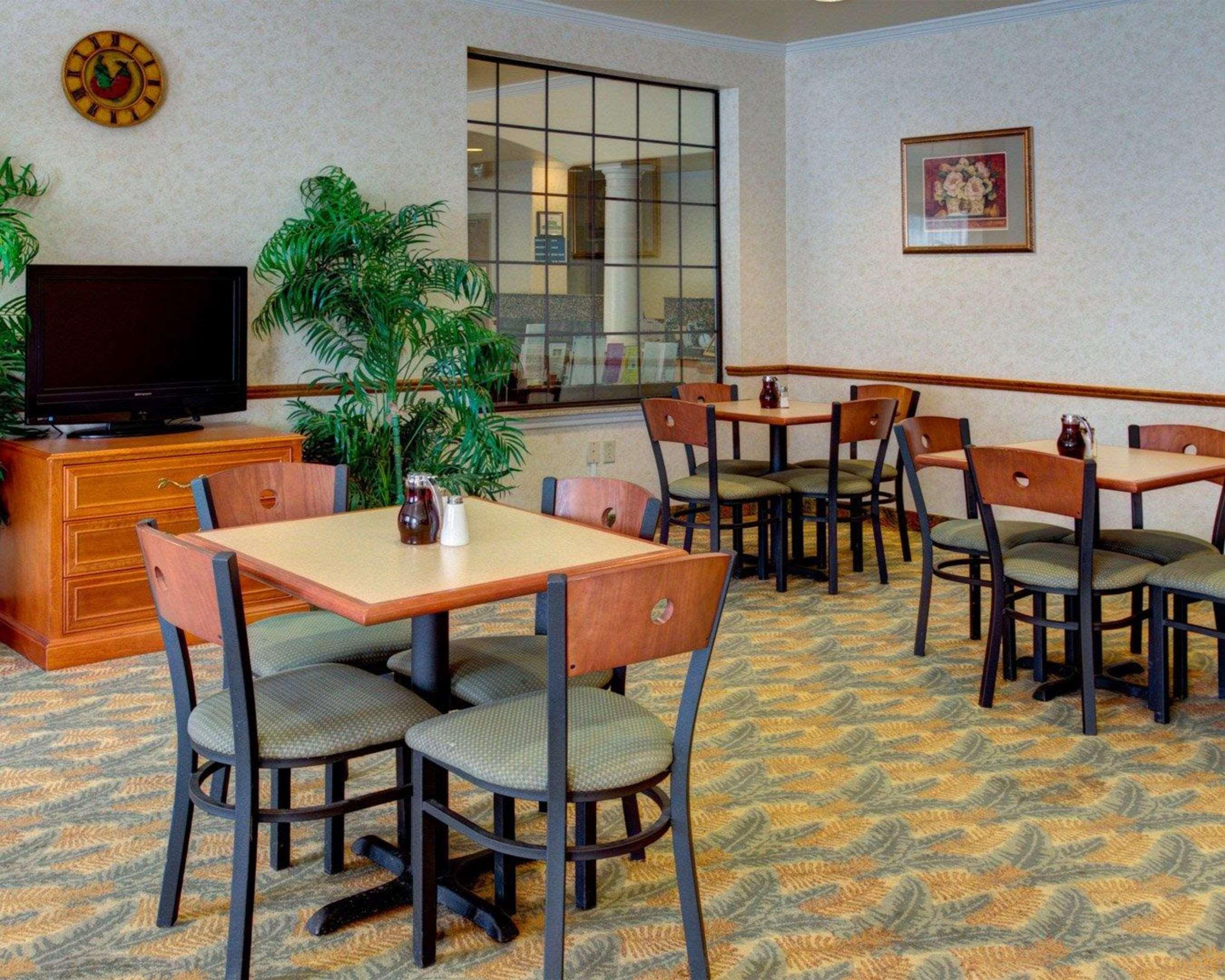 Quality Inn & Suites - Glen Rose Buitenkant foto