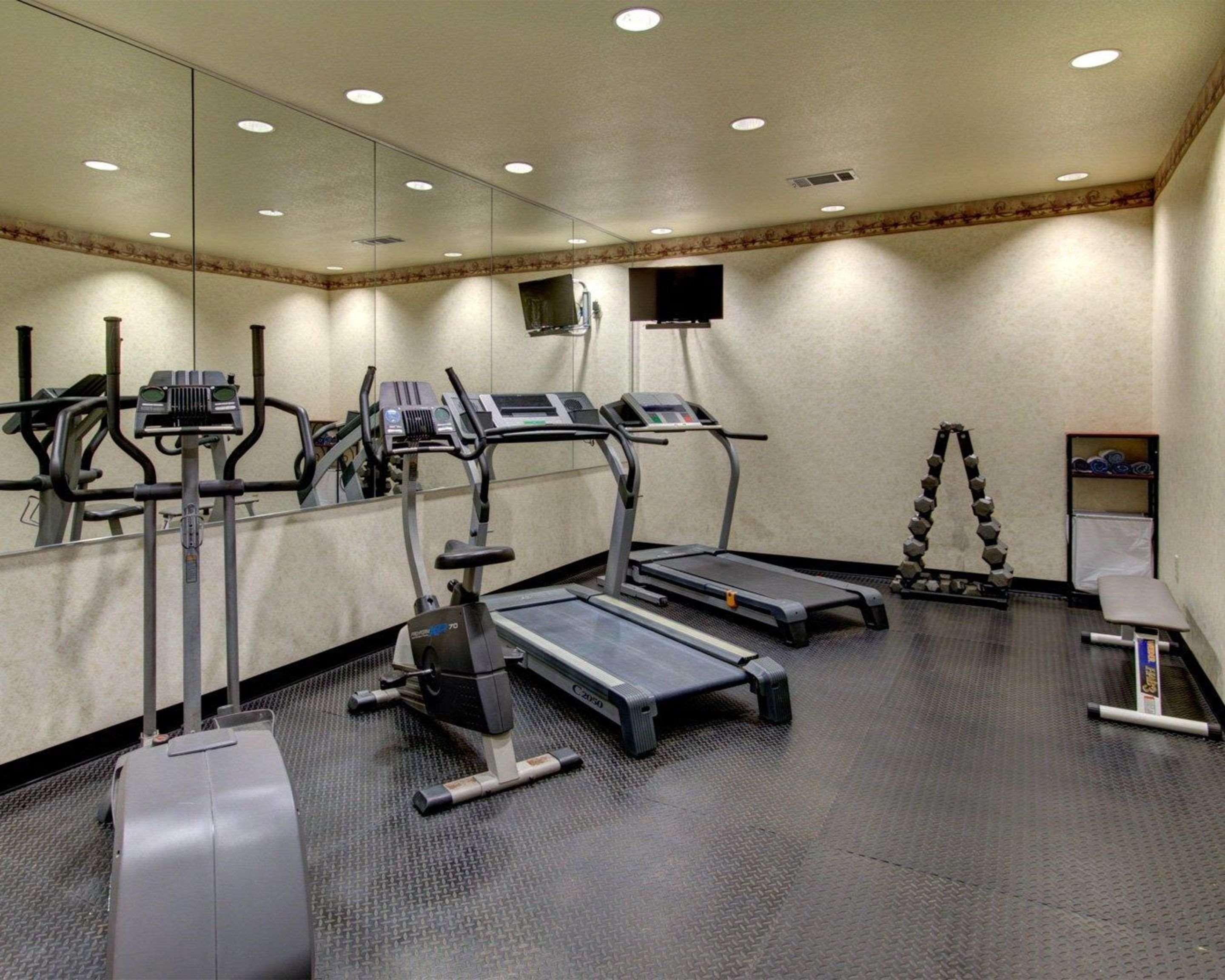Quality Inn & Suites - Glen Rose Buitenkant foto